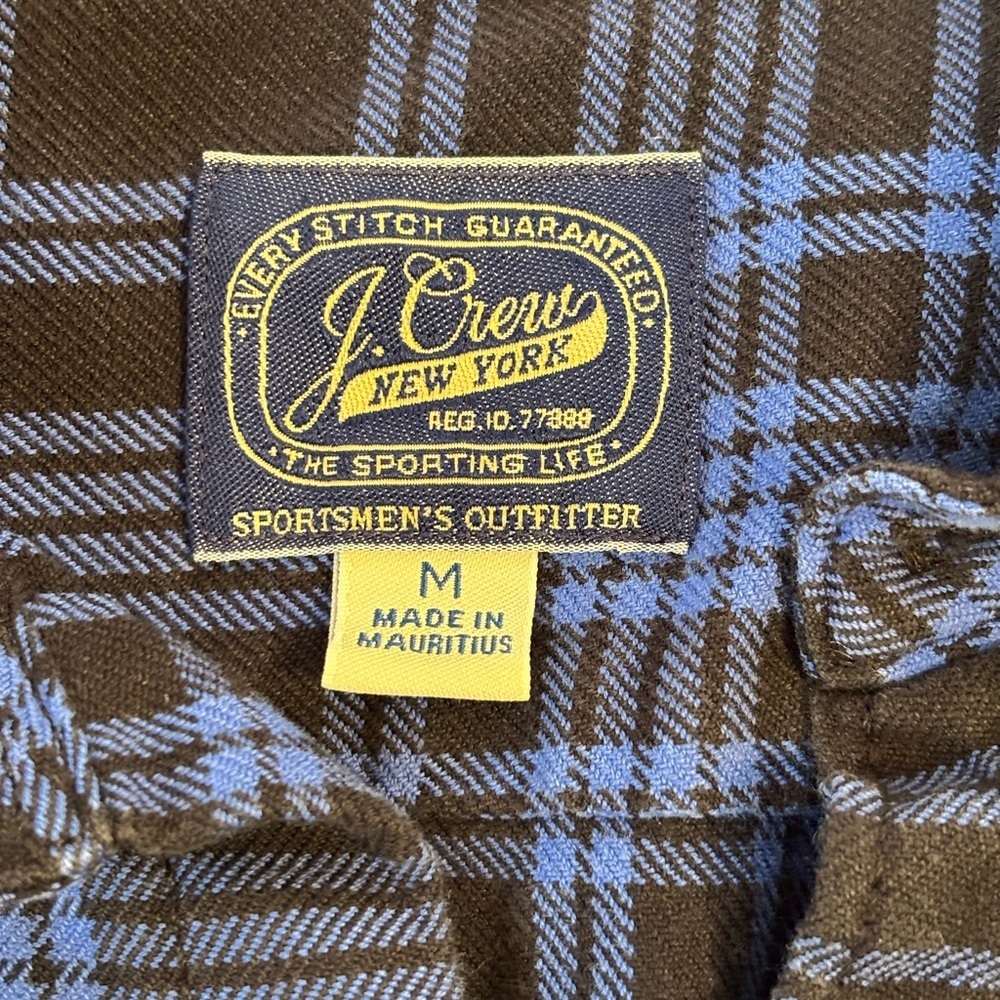 Crew Sportsmen’s Outfitter Blue Plaid Flannel Shirt Men’s Medium Cotton - Picture 3 of 9